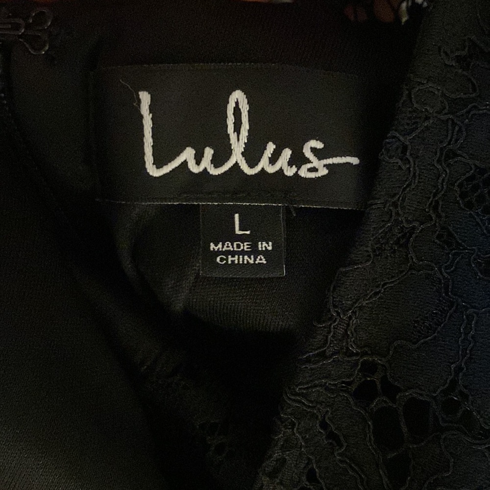 ❌SOLD❌NWT Lulus Take a Twirl black lace skater dress. - Picture 3 of 3